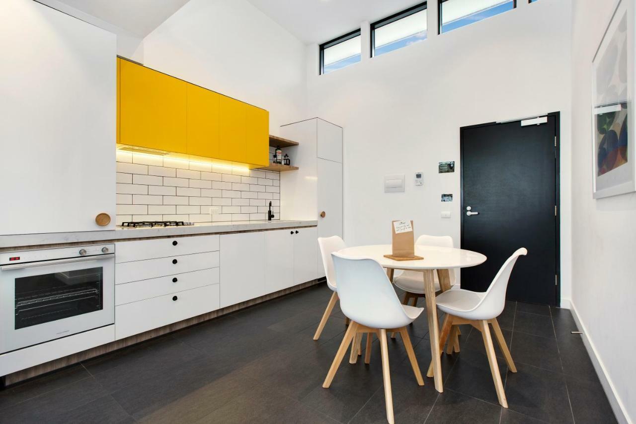 The Caulfield Aparthotel Melbourne Bagian luar foto
